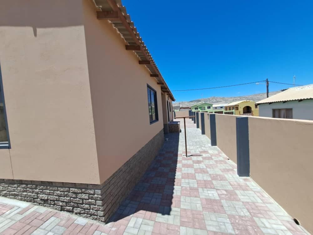 Jjp Self Catering - Three Bedroom House Luderitz Exterior photo