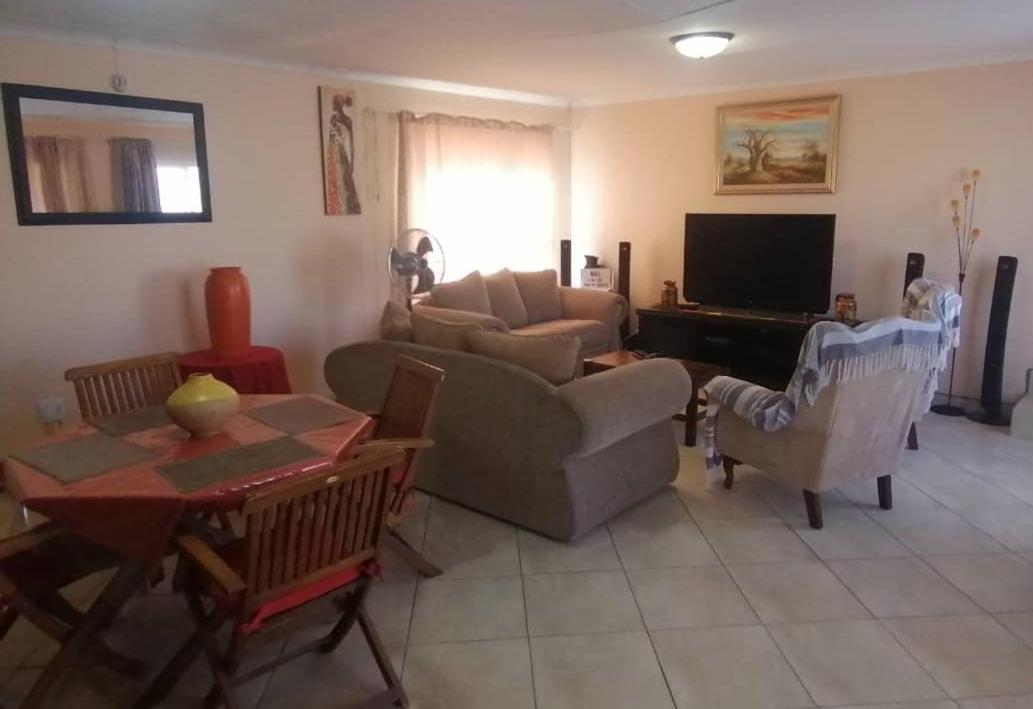 Jjp Self Catering - Three Bedroom House Luderitz Exterior photo